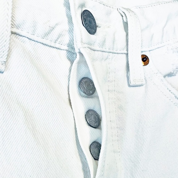 Levi’s Wedgie Icon Fit Distressed Vintage Chalk Off White Ankle Jeans Size 25 - Picture 7 of 13